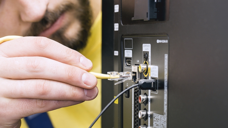 Troubleshooting Your TV’s Internet Connection Issues